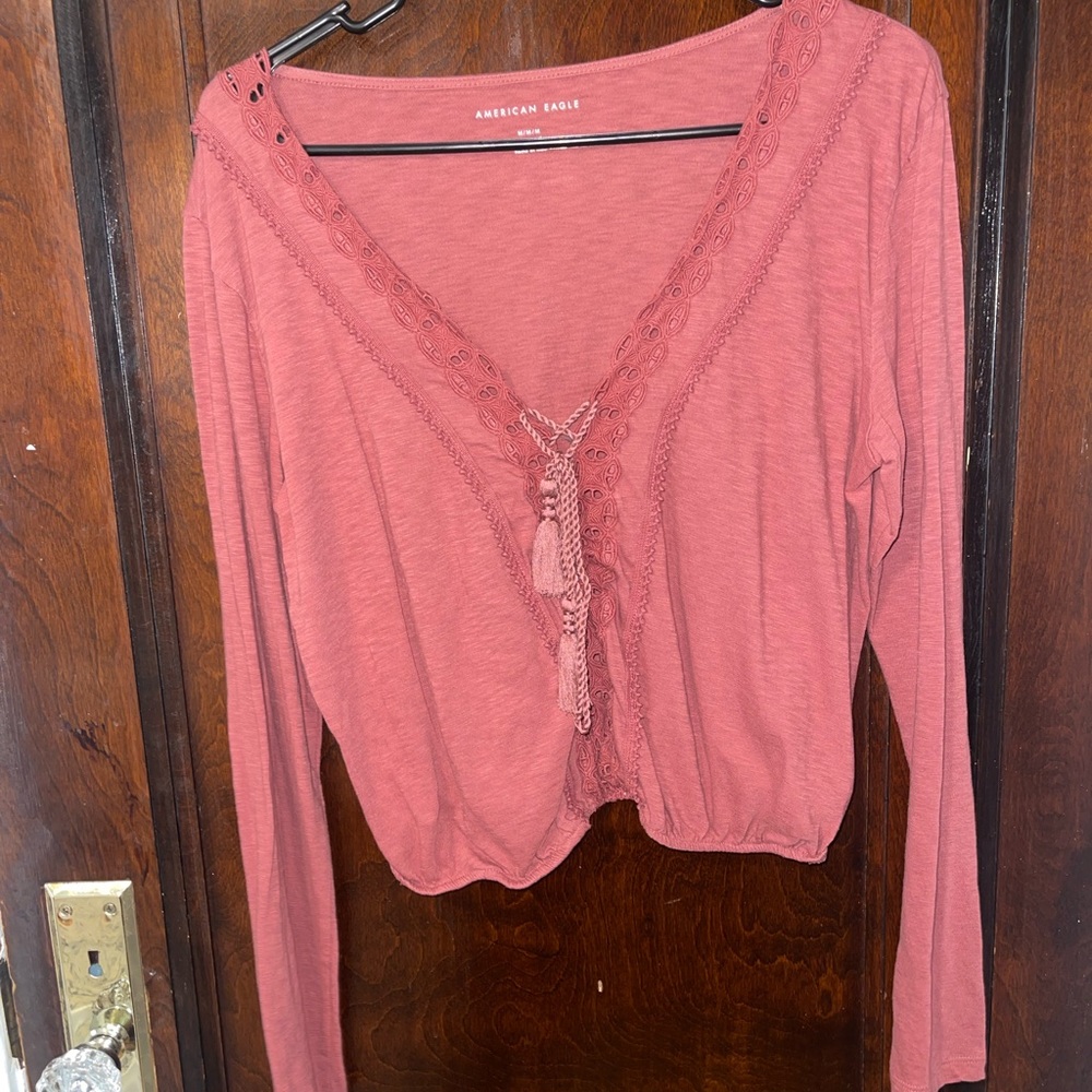 American Eagle tie up long sleeve
